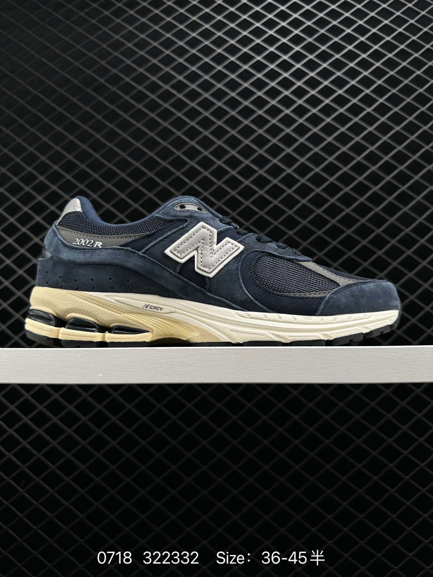 New Balance M2002 New Balance M2002